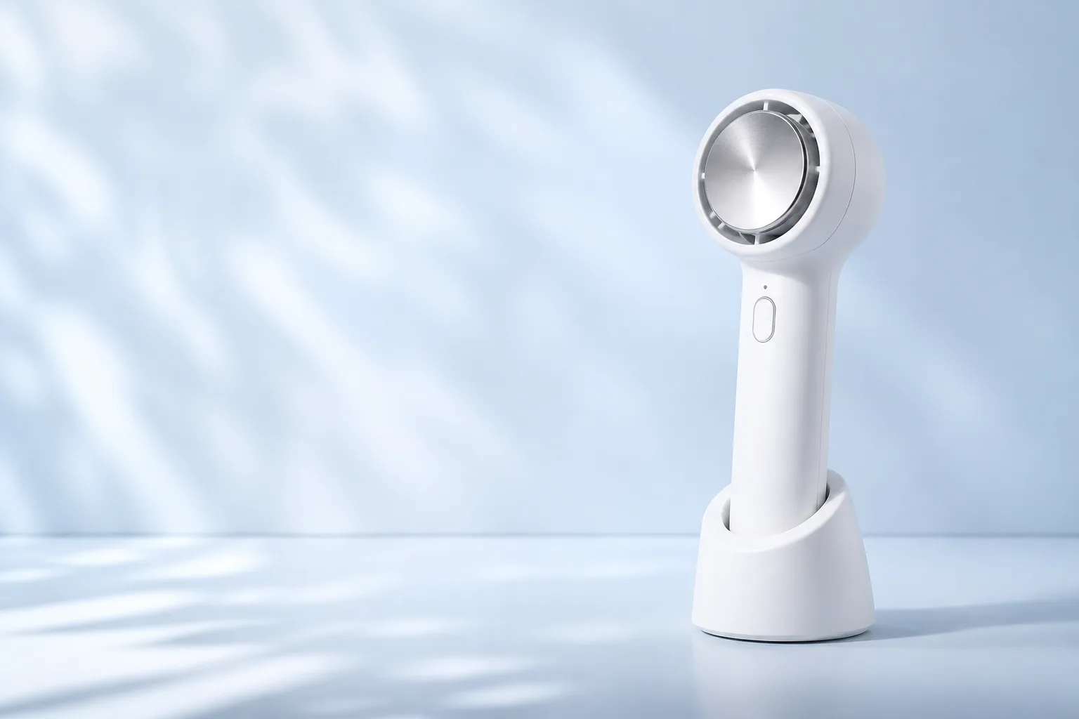FROSTFLOW 手持冰敷噴霧風扇